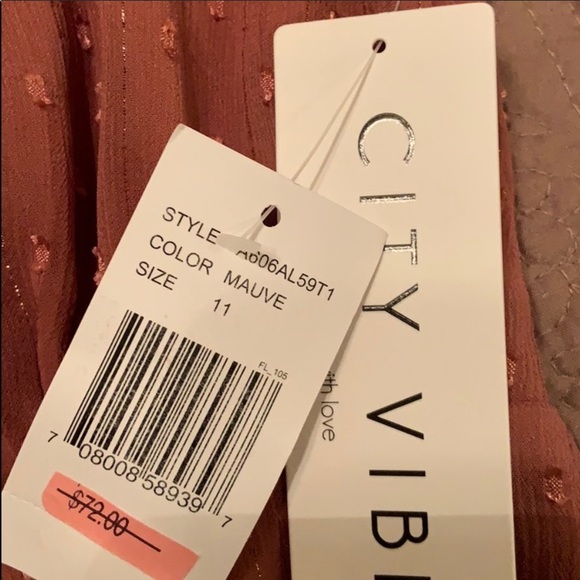 City Vibe From LA with Love Dress - Picture 12 of 14